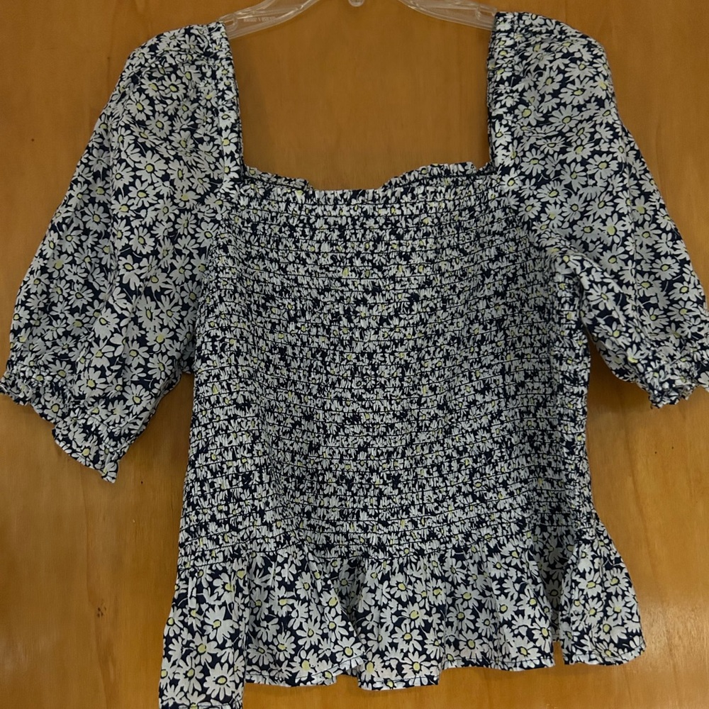 J.Crew short sleeve peplum top Navy with white/yellow flowers